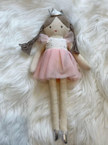 دمية اميرة امبريلا