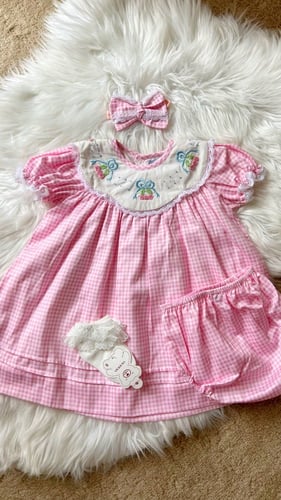 تشكيلة سلة الورد - فستان صغير