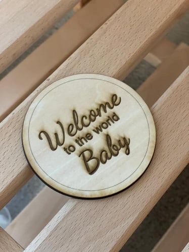 سلة الزرافة الصغيرة الزرقاء