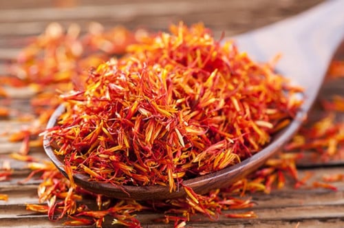 عصفر بلدي قصيمي 15 غرام