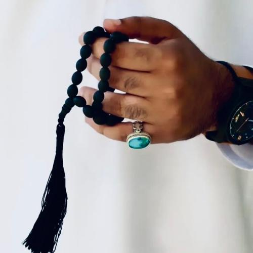 سبحه من العنبر النادر ضمان الرائحه مدى الحياة