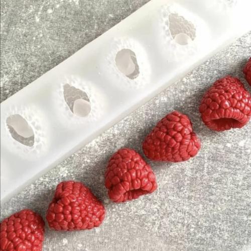 قوالب سيلكون قطع التوت بحشو جمله