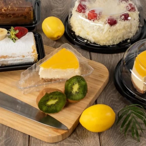 علب مثلثه بلاستيك تشيز كيك