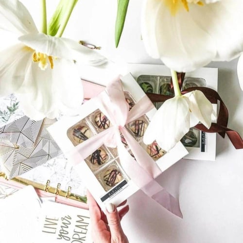 بوكسات مقسمه ابيض مقاسات