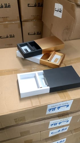 علب تولات مع مقسم عوده