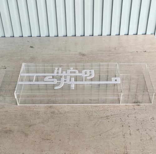 علب اكريلك مستطيل لرمضان مع ورد