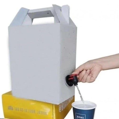 جيك حراري مع مكان الاكواب