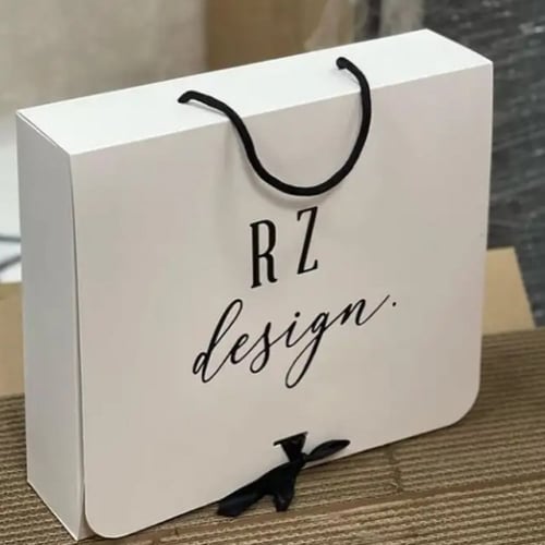 بوكس عبايات كبير بيد