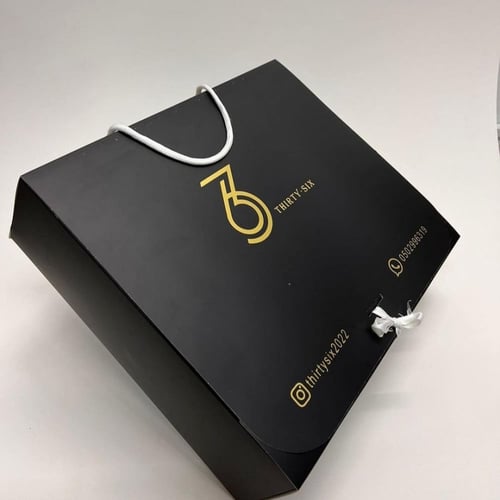 بوكس عبايات كبير بيد