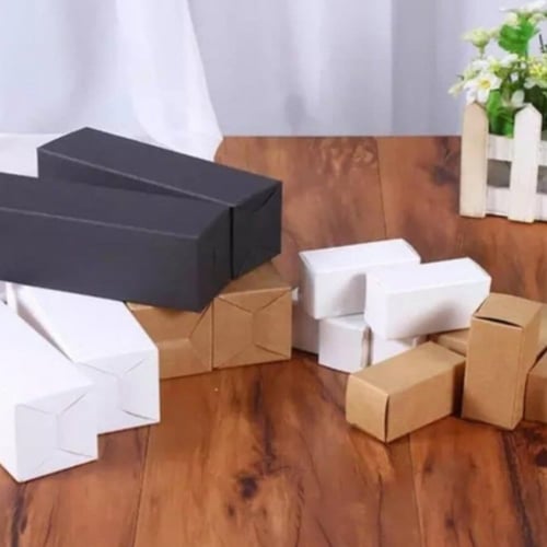 علب عطور و مربعه