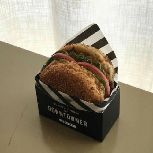 صحون برجر ومقسمات