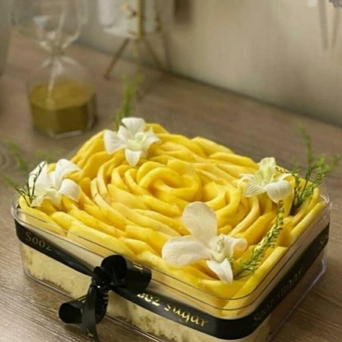 علب اكريلك بمقاسات مختلفه