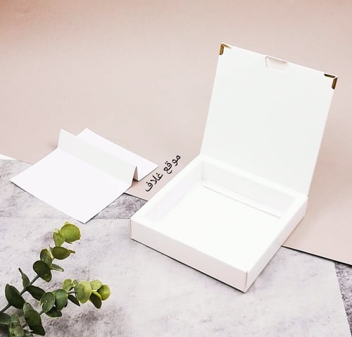 علب فاخره للتوزيعات