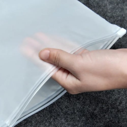 اكياس تغليف الملابس والشنط