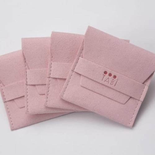 شنط ا هدايا قماش مقوى