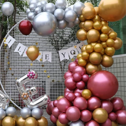 بالونات هيليوم