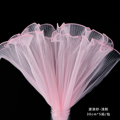 تغليف ورد قماش وردي