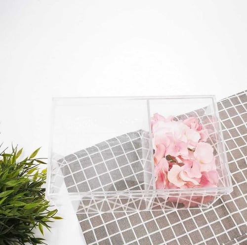 علب اكريلك للكيك الكوري