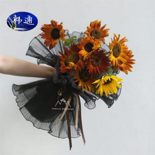 تغليف ورد قماش اسود