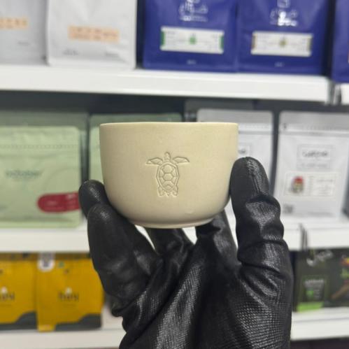 نمق - كوب فخار كبير