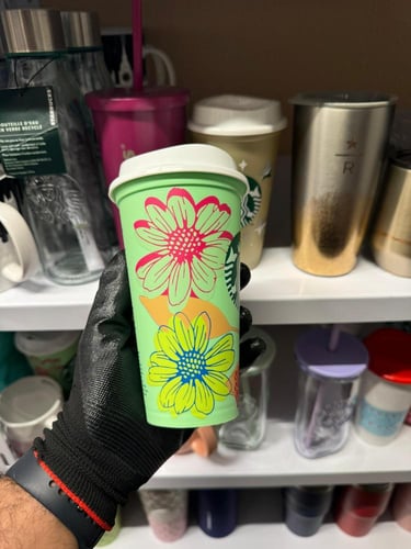 ستاربكس - كوب بلاستيك اخضر بورود