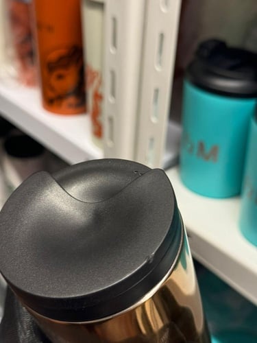 خذها زي ما هي - مق ستاربكس ريزيرف ذهبي 1