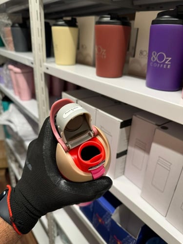 أوالا زجاجة مياه معزولة من الفولاذ المقاوم للصدأ م...