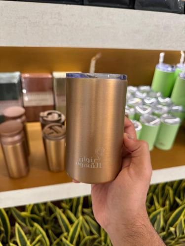 عنوان القهوة - غطاء شفاف لون الموكا