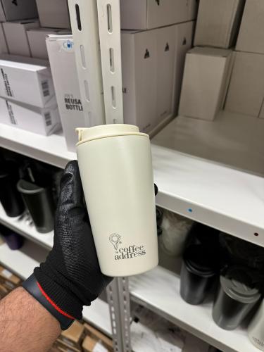 مق عنوان القهوه ستاندر - ابيض