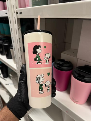 مق starbucks x peanuts وردي بارد ( ماستر كوالتي )
