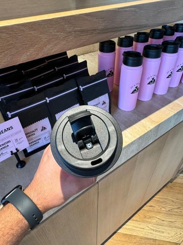 مق JOE & THE JUICE