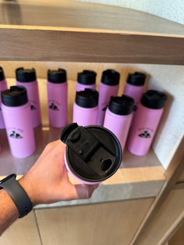 مق JOE & THE JUICE 1