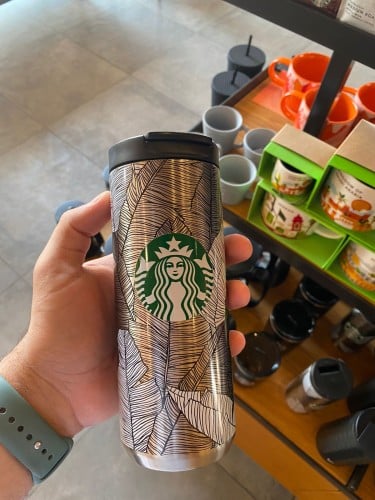 كوب ستاربكس فضي