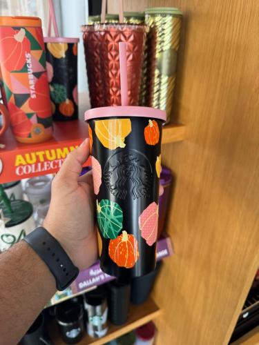 مق ستاربكس بارد اسود بمكن