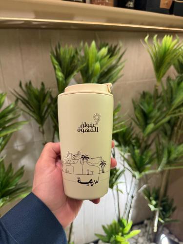 عنوان القهوة - مق التاسيس ستاندر لون بيج