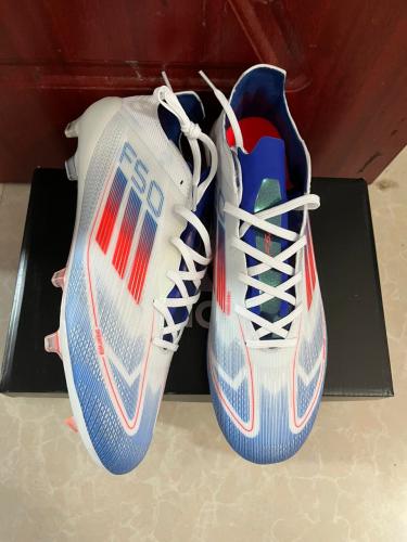 بوت اديداسX