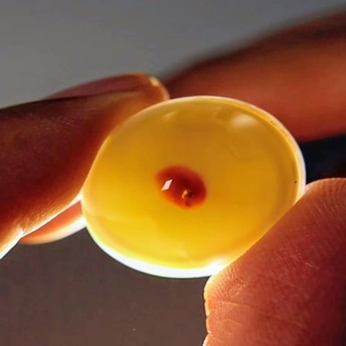 حجر عقيق سليماني هندي طبيعي أخصر عين كبيرة داخلها...