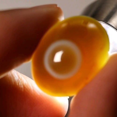 حجر عقيق سليماني هندي طبيعي أخضر عين في المنتصف