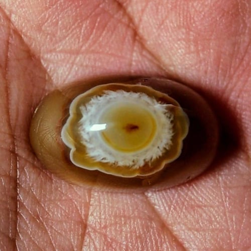 حجر عقيق سليماني هندي طبيعي عين فلور برموش داخلها...