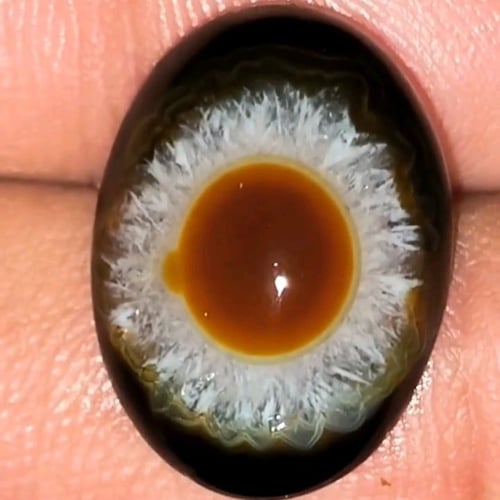 حجر سليماني هندي أسود عين فلور