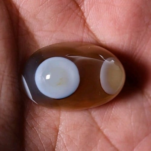 حجر عقيق سليماني هندي طبيعي بني عينين نادر ومميز