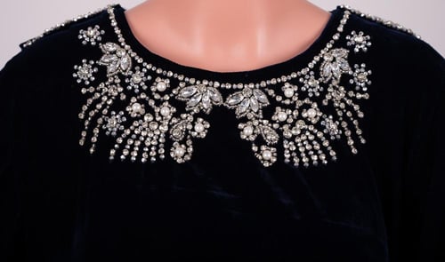 فستان قطيفة شك