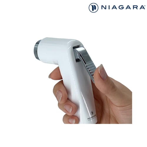 شطاف أبيض نياجرا مع قفل