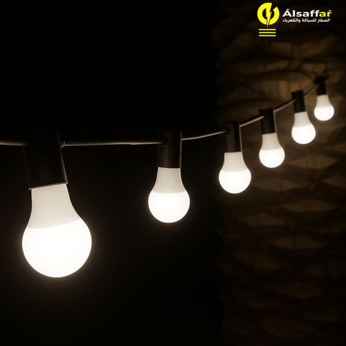 عقد لمبات خارجية 70 متر 65 لمبة