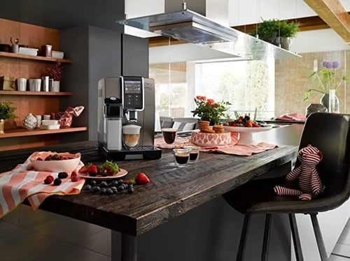 ماكينة تحضير قهوة ديناميكا بلس Ecam370.95.T بقدرة...