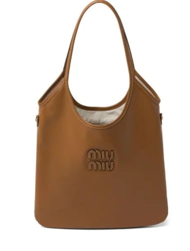 توت باق ميوميو