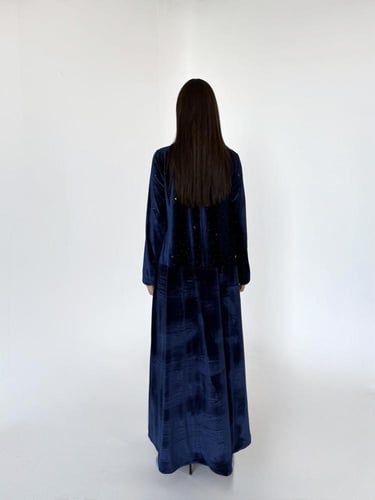 Velvet abaya embellished with crystals - R30