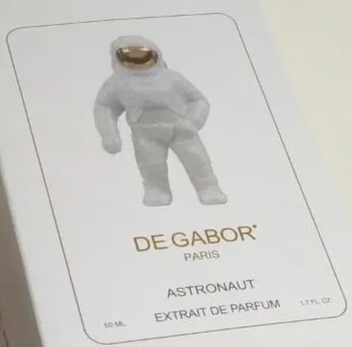 عطر دي غابور أسترونوت مع تمثال أسترونوت إكستريت دو...