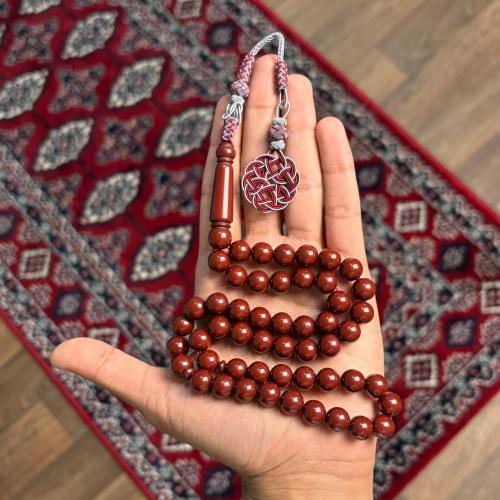 بكلايت عنابي