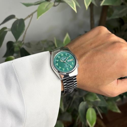 ساعة ويست إند - اخضر